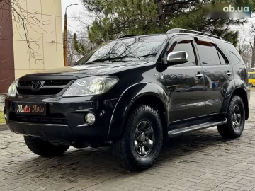 Авто Toyota Fortuner 2007 № 7571011