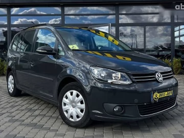 Авто Volkswagen Touran 2015 № 7571040