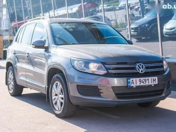 Авто Volkswagen Tiguan 2015 № 7572347