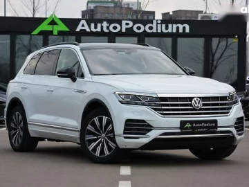 Авто Volkswagen Touareg 2019 № 7573385