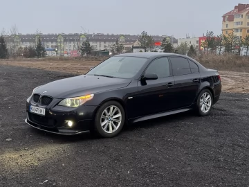 Авто BMW 5 Серия 2004 № 7586017