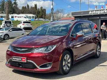 Авто Chrysler Pacifica 2017 № 7586995
