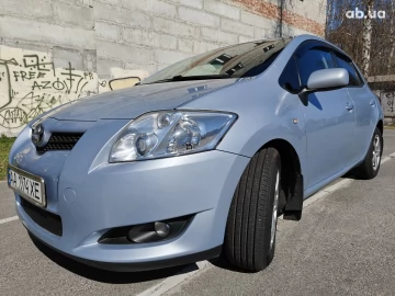Авто Toyota Auris 2008 № 7604046