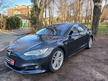 Авто Tesla Model S 2015 № 7604079