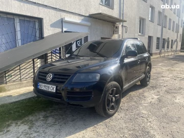 Авто Volkswagen Touareg 2005 № 7604509
