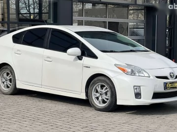 Авто Toyota Prius 2010 № 7609434