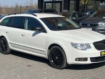 Авто Skoda Superb 2012 № 7612291