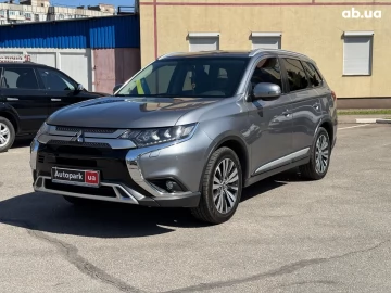 Авто Mitsubishi Outlander 2019 № 7612316
