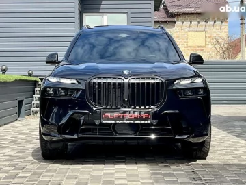 Авто BMW X7 2023 № 7612360