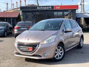 Авто Peugeot 208 2013 № 7613286