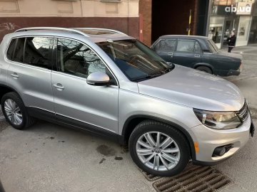 Авто Volkswagen Tiguan 2015 № 7615102