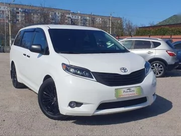 Авто Toyota Sienna 2016 № 7615244