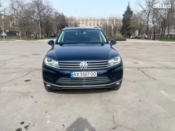 Авто Volkswagen Touareg 2015 № 7616106