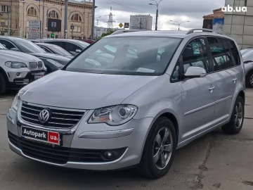 Авто Volkswagen Touran 2006 № 7640566