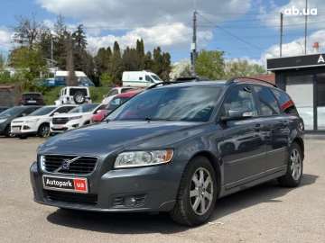 Авто Volvo V50 2008 № 7640580
