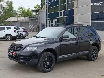 Авто Volkswagen Touareg 2005 № 7645021