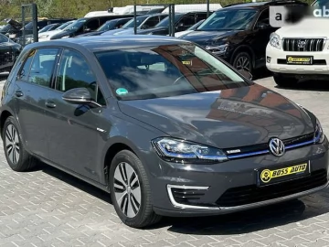 Авто Volkswagen E-Golf 2020 № 7654118