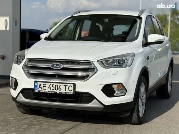 Авто Ford Kuga 2019 № 7654193