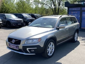 Авто Volvo Xc70 2015 № 7654195