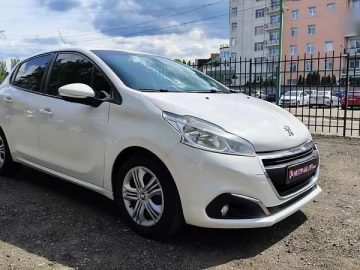 Авто Peugeot 208 2017 № 7663692