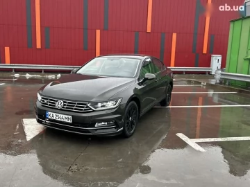 Авто Volkswagen Passat 2018 № 7664716