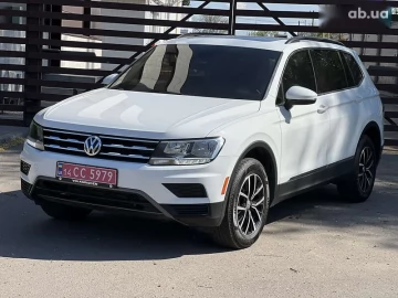 Авто Volkswagen Tiguan 2017 № 7664871