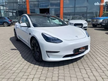 Авто Tesla Model 3 2021 № 7665203