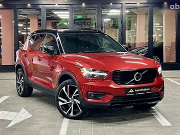 Авто Volvo Xc40 2022 № 7665336