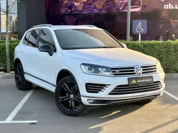 Авто Volkswagen Touareg 2017 № 7665391