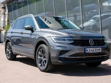 Авто Volkswagen Tiguan 2021 № 7666966