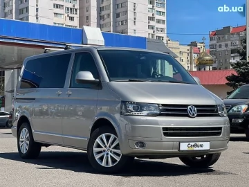Авто Volkswagen Multivan 2015 № 7666979