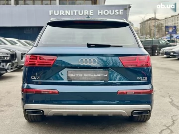 Авто Audi Q7 2019 № 7667029