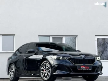 Авто BMW 5 Серия 2023 № 7667044