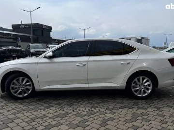 Авто Skoda Superb 2018 № 7668530