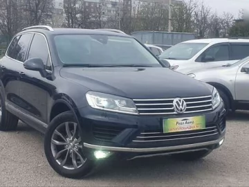 Авто Volkswagen Touareg 2016 № 7668531