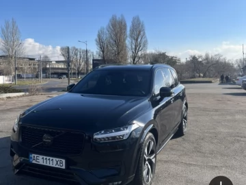 Авто Volvo Xc90 2021 № 7689387