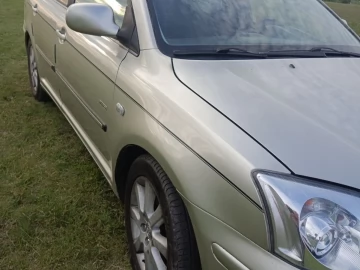 Авто Toyota Avensis 2004 № 7690023