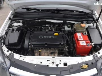 Авто Opel Astra 2013 № 7690952