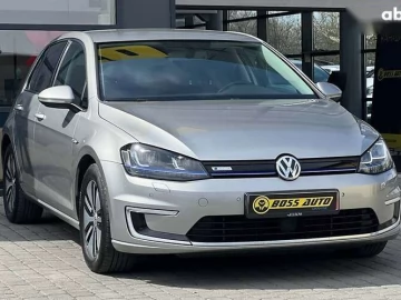 Авто Volkswagen E-Golf 2016 № 7691355