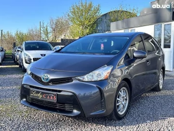 Авто Toyota Prius V 2015 № 7693783