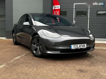 Авто Tesla Model 3 2021 № 7694391