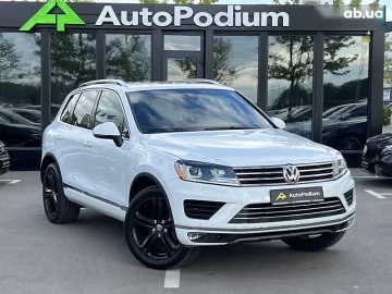 Авто Volkswagen Touareg 2017 № 7694396