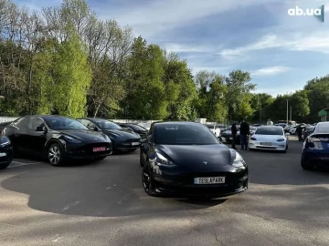 Авто Tesla Model 3 2022 № 7694969