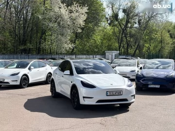 Авто Tesla Model Y 2021 № 7695024