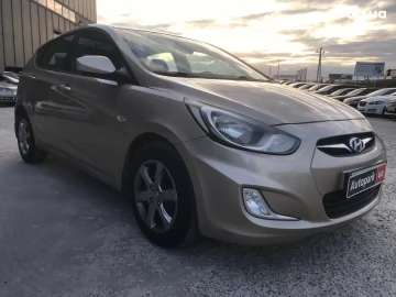 Авто Hyundai Accent 2013 № 7695873