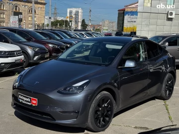Авто Tesla Model Y 2023 № 7710039