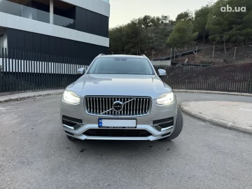 Авто Volvo Xc90 2021 № 7710041