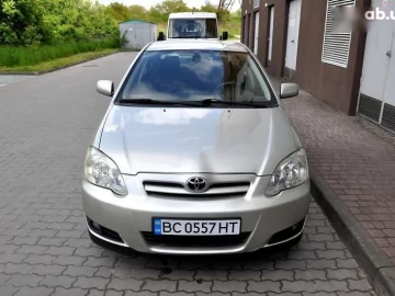 Авто Toyota Corolla 2004 № 7726447