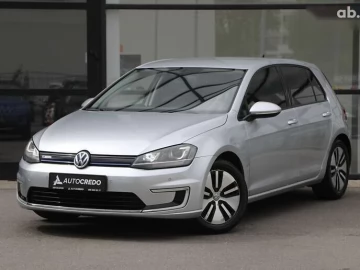 Авто Volkswagen E-Golf 2015 № 7726513