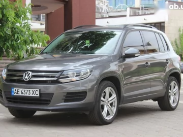Авто Volkswagen Tiguan 2015 № 7726575